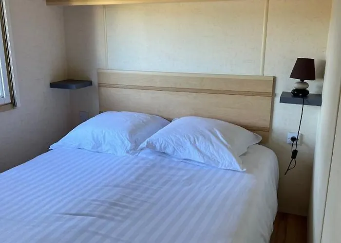 Campingplatz Saint Tropez, , Mobil Luxe Chez Josy Gassin