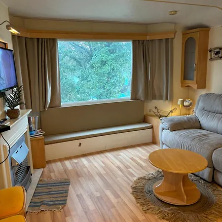 Saint Tropez, , Mobil Luxe Chez Josy אתר קמפינג גאסה