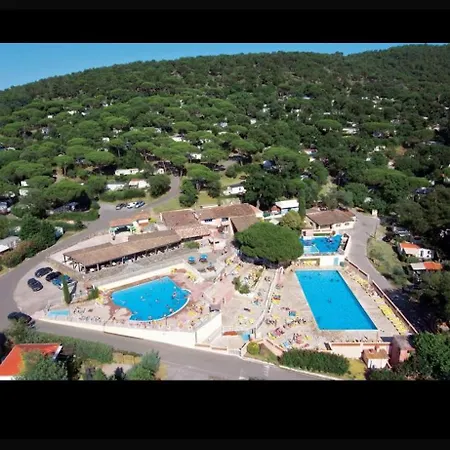 אתר קמפינג Saint Tropez, , Mobil Luxe Chez Josy *