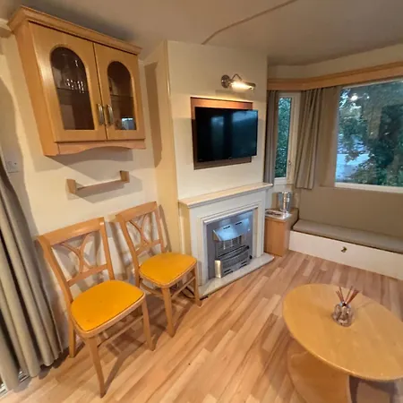 אתר קמפינג Saint Tropez, , Mobil Luxe Chez Josy גאסה